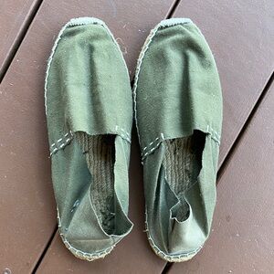 Casual Olive Canvas Espadrilles